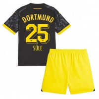Camiseta Borussia Dortmund Niklas Sule #25 Segunda Equipación Replica 2023-24 para niños mangas cortas (+ Pantalones cortos)